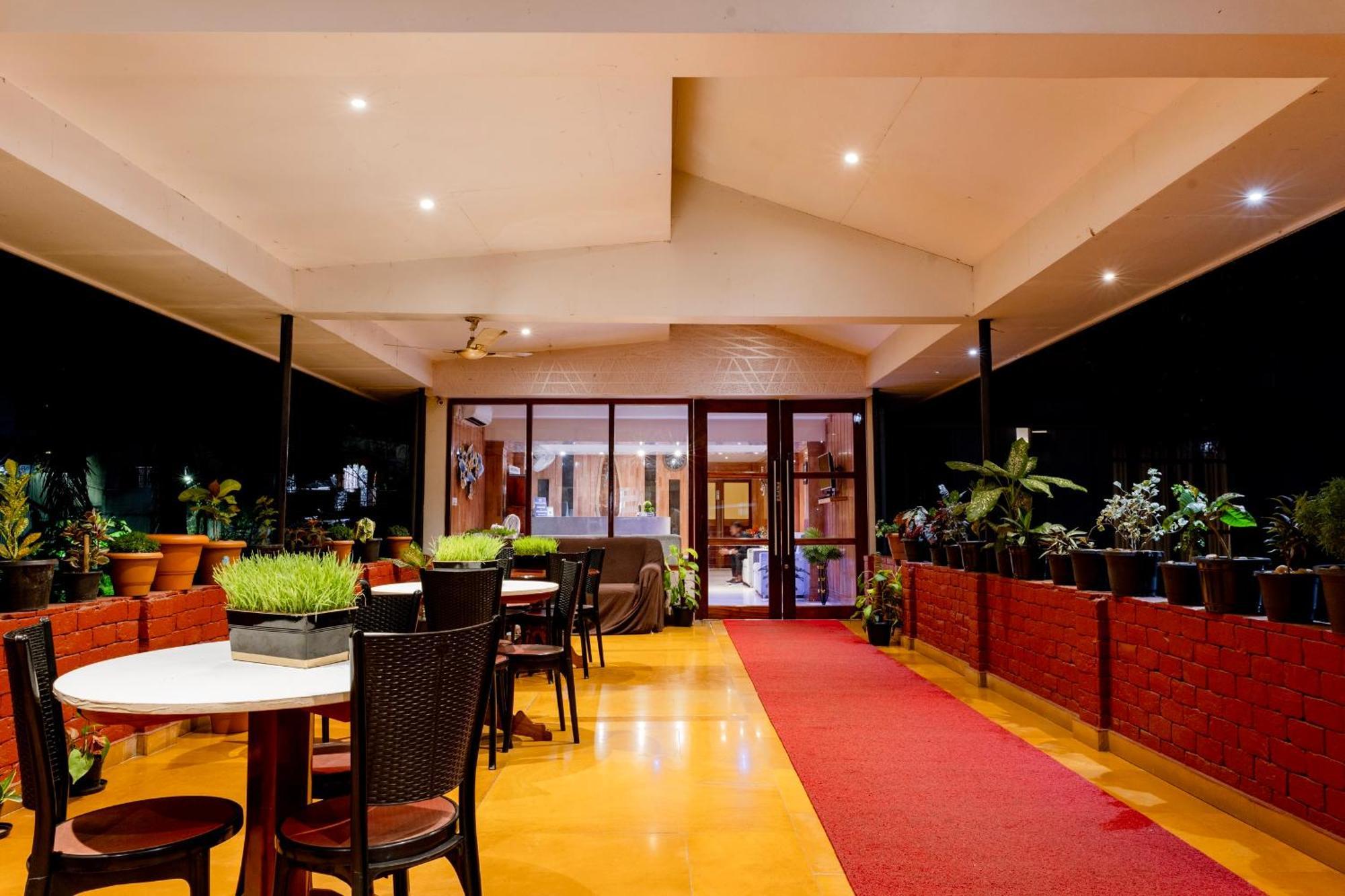Hotel Serene Palace ポートブレア エクステリア 写真